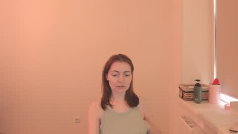 Summer Preston online show from June 15, 5:27 pm