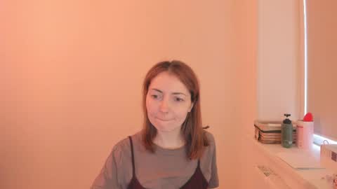 Summer Preston online show from April 30, 8:52 am