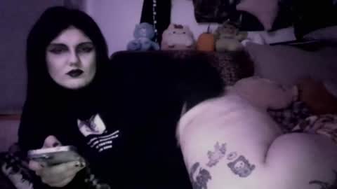 sundaygoth online show from June 25, 7:19 pm