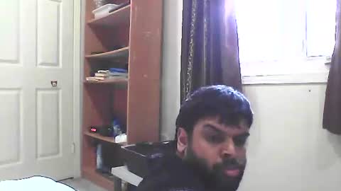 Sundoog online show from April 18, 9:59 pm