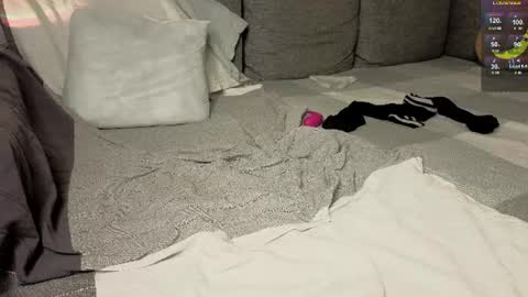Vicky online show from June 19, 11:44 pm