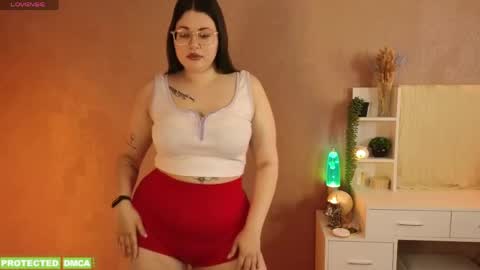 Tina. Im topless model  online show from June 4, 7:58 am