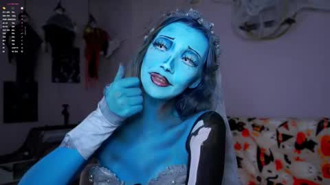 Lily online show from October 31, 4:07 pm