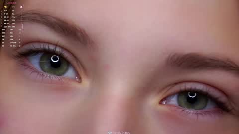 Lily online show from October 20, 1:49 pm