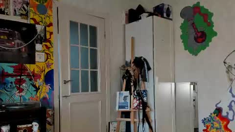 Sunny online show from June 30, 6:39 pm