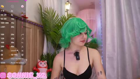 Sonnie  online show from February 19, 5:49 pm