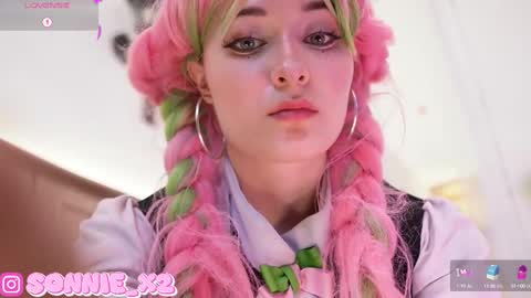 Sonnie  online show from February 11, 2:46 pm