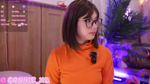 Sonnie  online show from March 11, 11:33 am