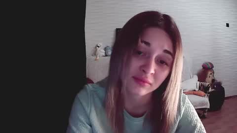 SunnyGirlNicole online show from March 8, 4:50 pm