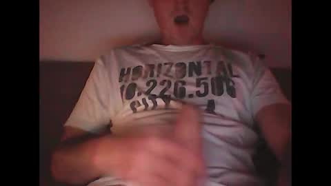 Snapshot of sunnygun0 chatting on October 24, 5:14 pm sunnygun0 online show from October 24, 5:14 pm