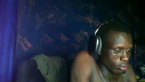 Sunnyblack2 online show from March 14, 7:40 pm