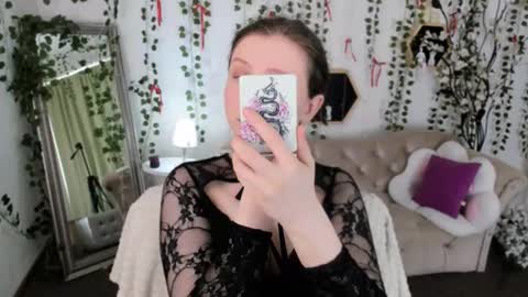 Alice online show from March 11, 6:05 am