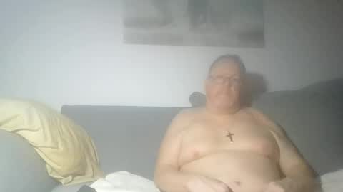 Sunspotbaby online show from June 25, 3:03 am