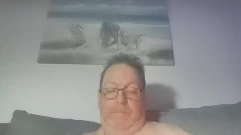 Sunspotbaby online show from February 3, 12:07 am