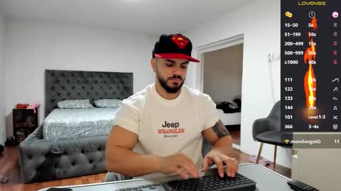 supermanboyxxl online show from November 26, 6:54 am