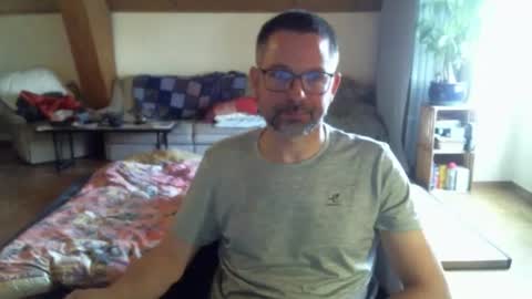 supersquirrel81 online show from March 15, 8:18 am