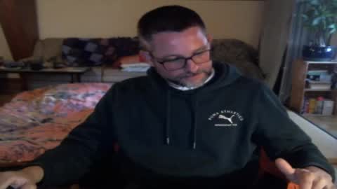 supersquirrel81 online show from May 13, 6:17 pm
