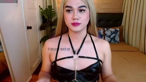 DIANNA online show from February 6, 3:09 pm