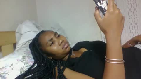 surbelle online show from May 1, 5:07 pm