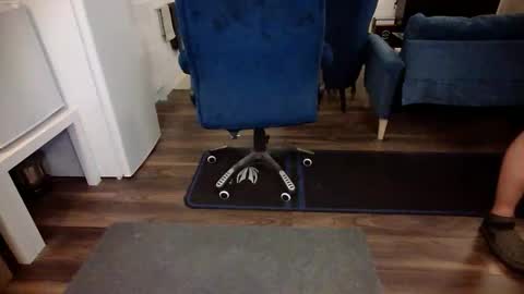 Steve online show from February 21, 2:42 pm