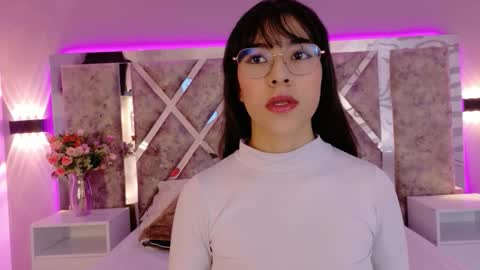 Susann online show from March 9, 11:15 am