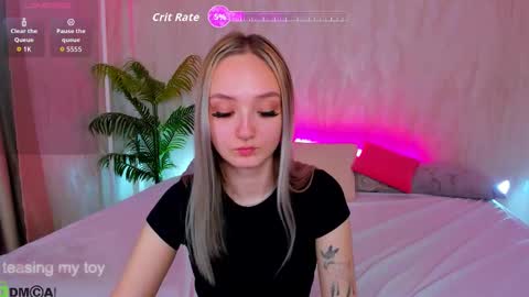 Annie online show from October 10, 1:33 am