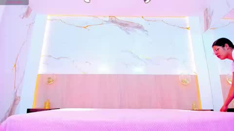 Susan online show from December 1, 11:41 am