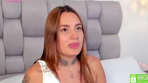 Susan online show from June 22, 8:27 pm