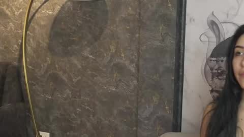 susan_wall online show from February 9, 12:53 pm