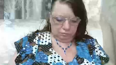 SusanaAhSun online show from March 13, 12:52 pm