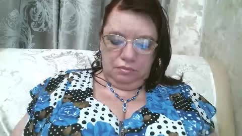 SusanaAhSun online show from April 30, 11:15 am