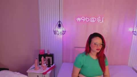 SusanaBell  online show from May 6, 9:32 pm