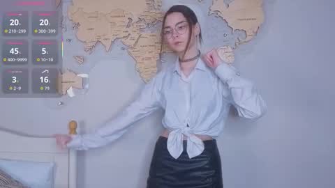 susannahtrojahn online show from February 15, 3:22 pm