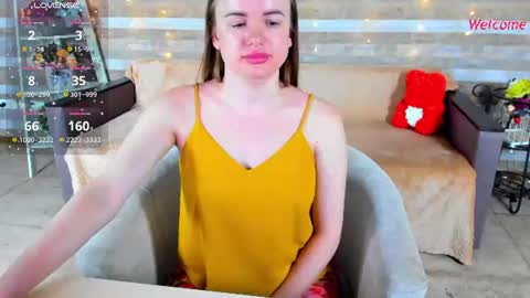 susansmitt online show from June 25, 7:19 pm