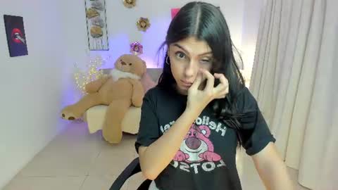 susi_doll1 online show from June 23, 2:23 pm