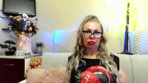 SusiexNoreen online show from July 24, 2:53 am