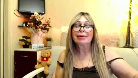 SusiexNoreen online show from July 19, 1:52 am