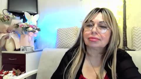 SusiexNoreen online show from April 24, 1:40 am