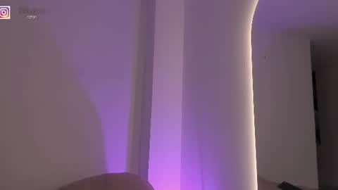  susi  online show from July 24, 8:28 pm
