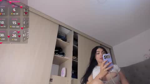 Juliana garcia online show from July 1, 11:13 pm
