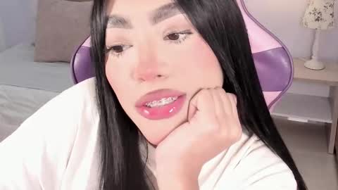 Sussie Tompsom online show from December 19, 5:41 pm