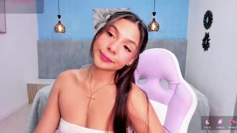 sussy_sweet4u online show from May 1, 8:52 am