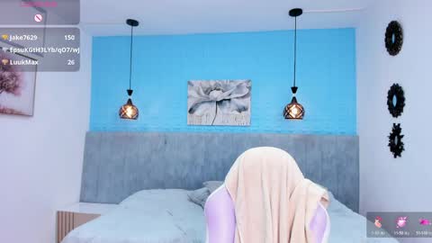 sussy_sweet4u online show from April 30, 5:40 pm