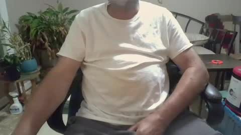 suthernguy54 online show from July 28, 2:31 am