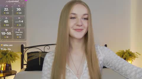 Suzi online show from October 23, 1:45 pm