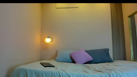 Suzy online show from March 29, 3:52 am