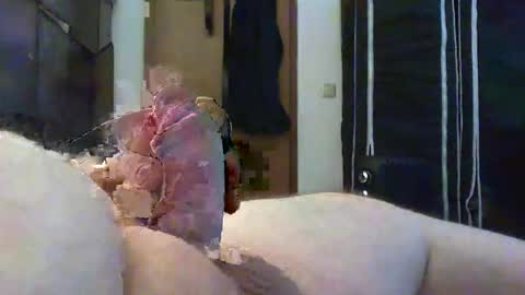 sven33755 online show from November 30, 10:44 am