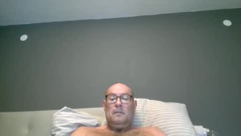 svenskdaddy online show from March 20, 7:46 am