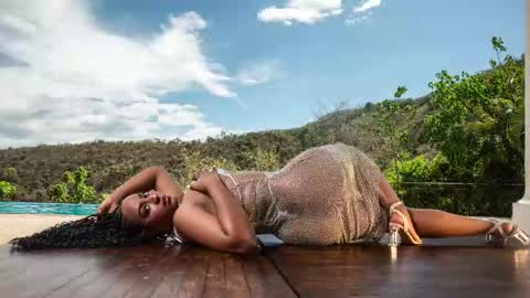 Evangeline online show from January 13, 3:20 pm