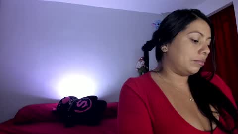 sweet online show from December 26, 11:24 pm